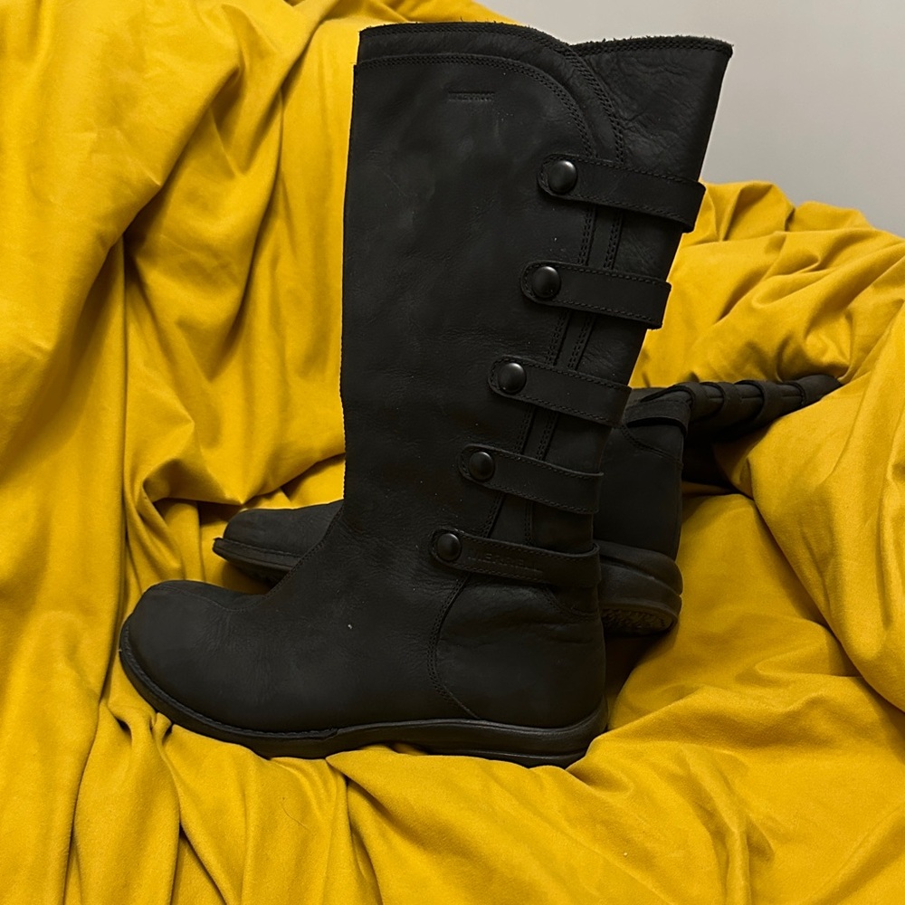 Merrell Black Women's Winter Boots with Button Accents